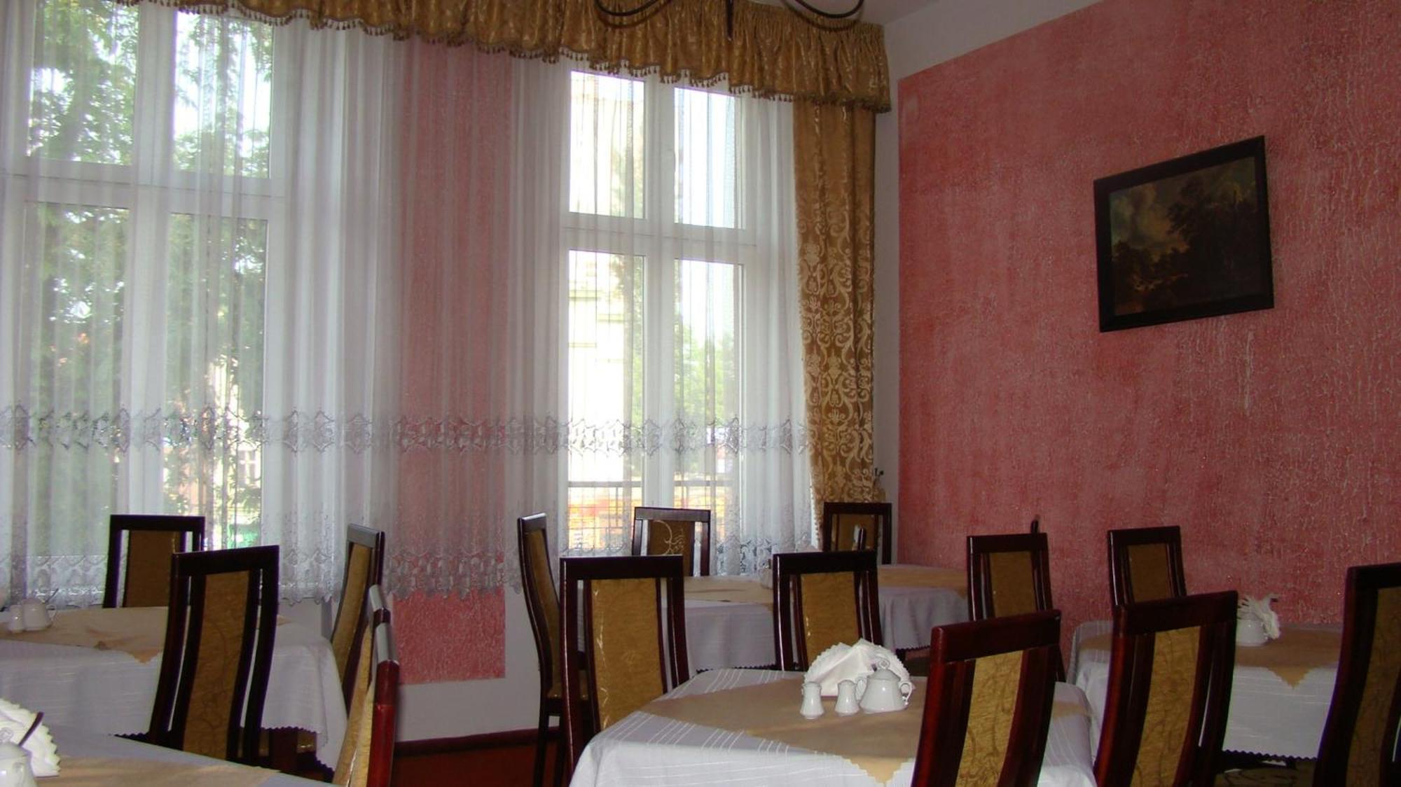 Hotelik Parkowy Legnica Luaran gambar