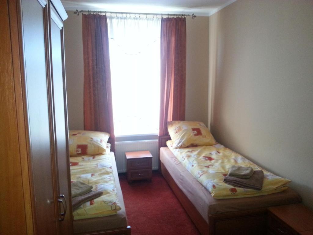 Hotelik Parkowy Legnica Bilik gambar