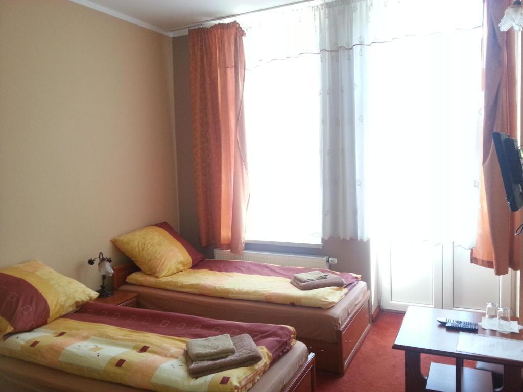 Hotelik Parkowy Legnica Bilik gambar