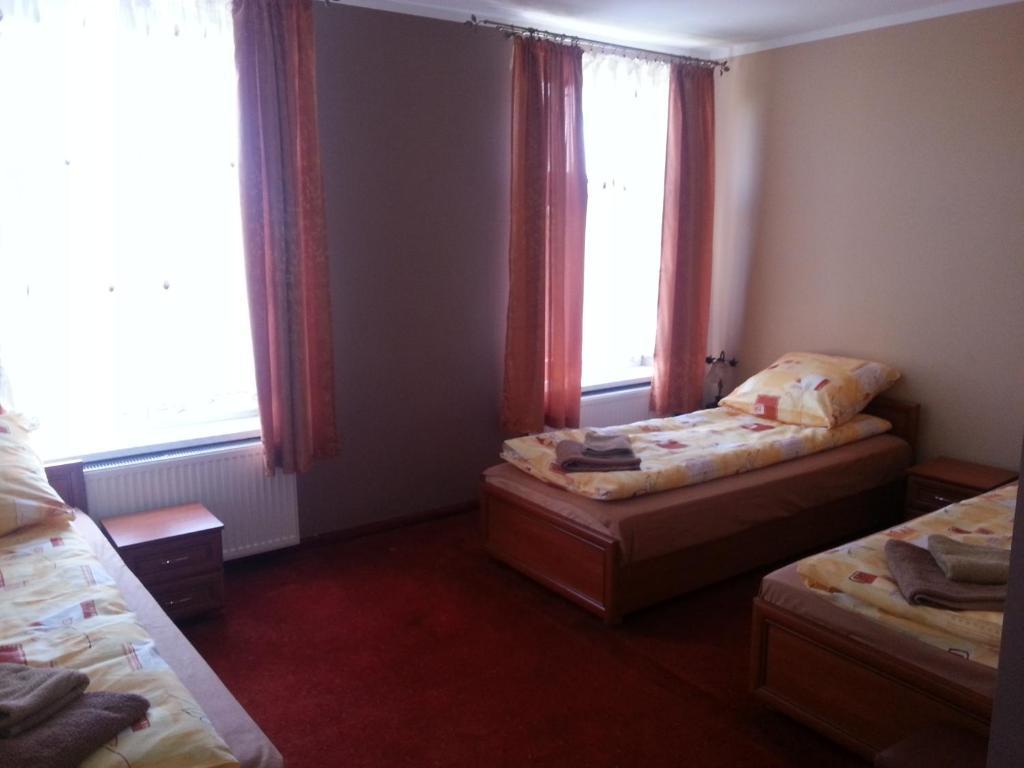 Hotelik Parkowy Legnica Bilik gambar