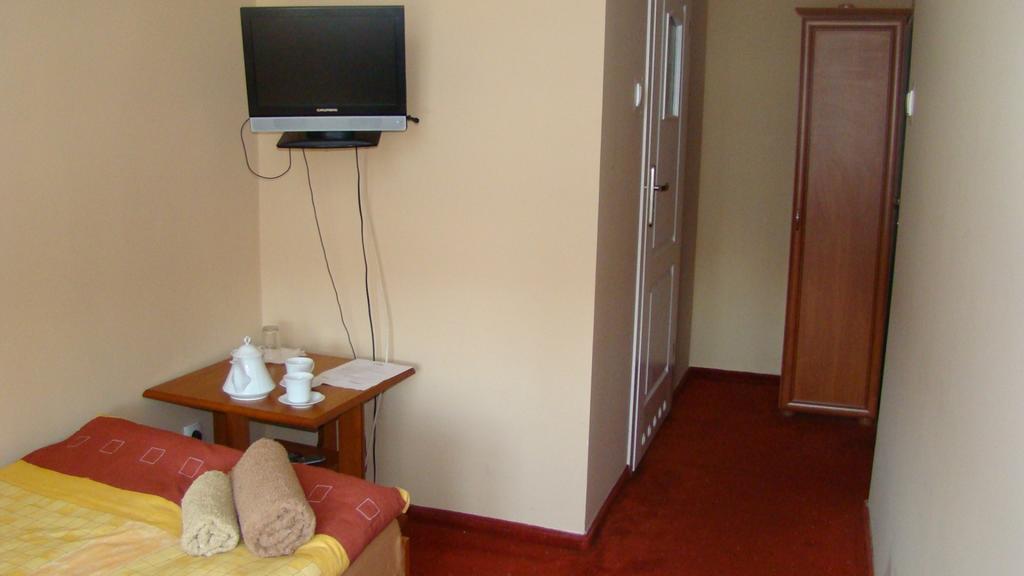 Hotelik Parkowy Legnica Bilik gambar